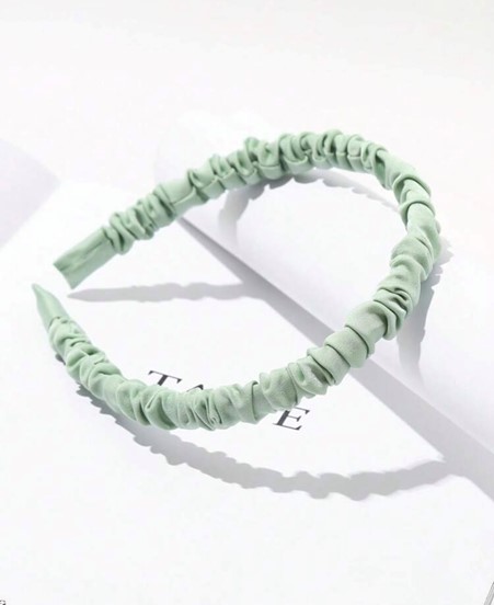 Featured image for “Girls Thin Ruched Design Headband Mint”